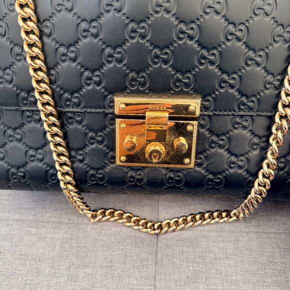 Authentic Gucci Padlock GG Chain Shoulder Bag - Picture 2 of 14